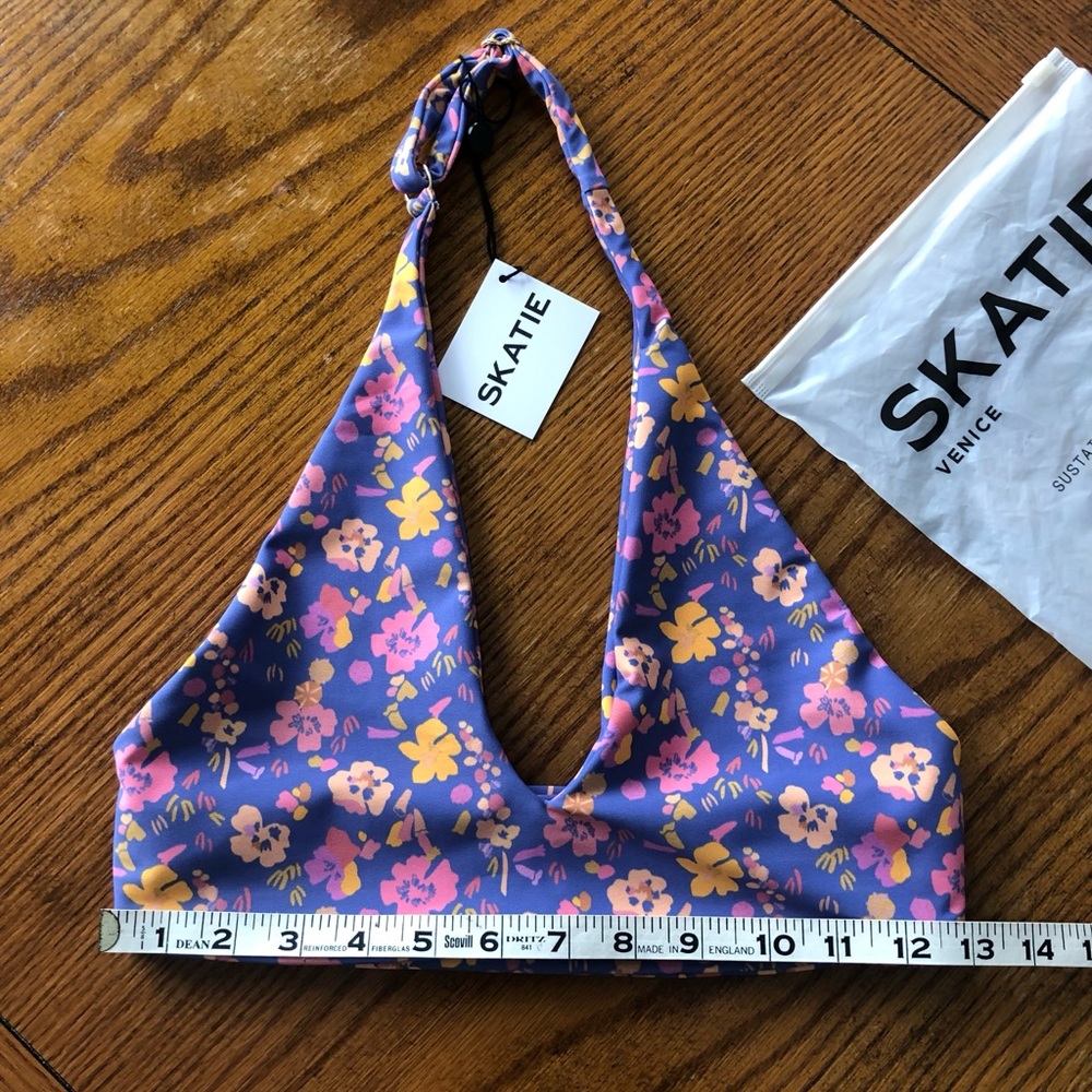 Skatie Swim LACEY TOP - CHARLOTTE Size Medium